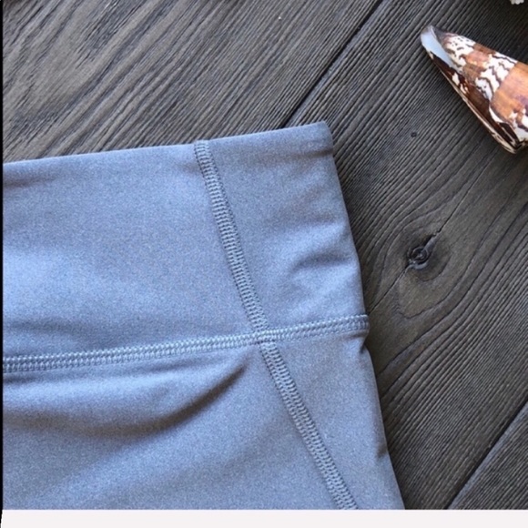 🌴🌼HURLEY- SURF SHORTS🌼🌴 - Picture 7 of 8